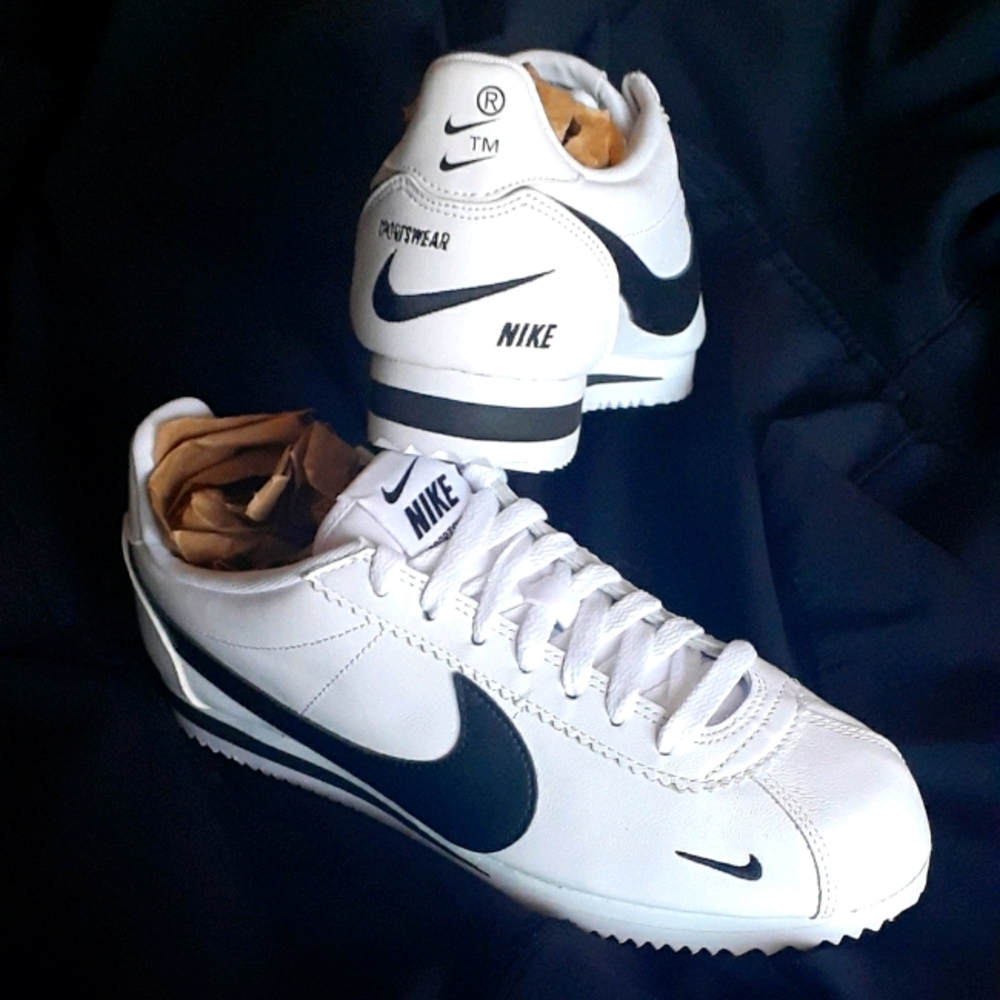 Classic Cortez Premium 'Swoosh'